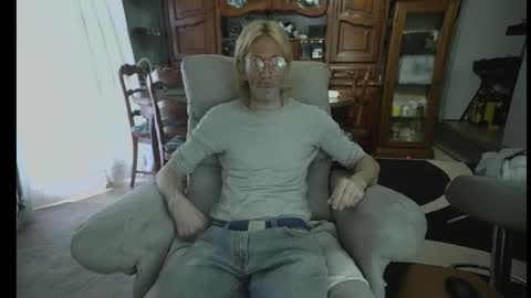 jeff online show from February 2, 9:41 am