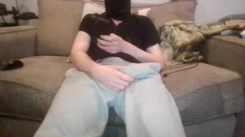 Snapshot of 029719 chatting on October 19, 8:12 pm Cute boi online show from October 19, 8:12 pm