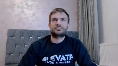 10in_deluxe online show from March 8, 9:02 am