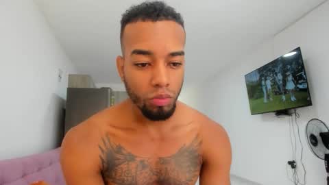 cuteboybiigcock online show from January 15, 3:25 pm