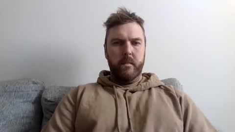 123holt123 online show from March 30, 8:10 pm