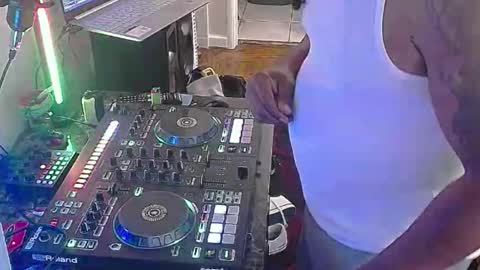 Mr. E the BBC online show from April 13, 12:33 am