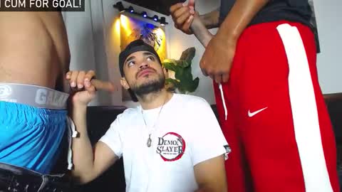 pushman online show from December 21, 12:02 pm