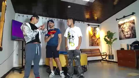 pushman online show from April 14, 11:43 am