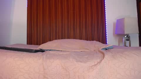 Tommy online show from January 4, 10:34 pm