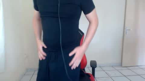 22cmfrenccock online show from June 7, 8:27 pm