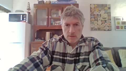 22esserre online show from January 9, 11:59 am