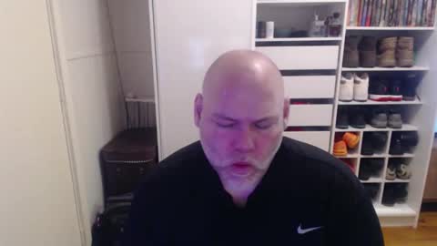 Ash online show from December 21, 12:57 pm