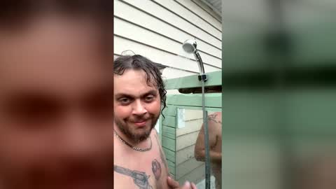 ThrillBilly online show from March 26, 11:42 pm