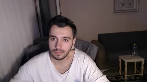 Snapshot of 2handsomeman chatting on September 29, 12:20 am Berk online show from September 29, 12:20 am