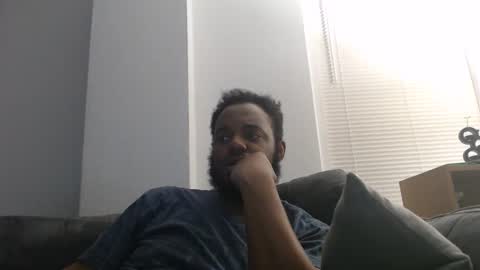 2koolresurrected online show from February 24, 5:11 am