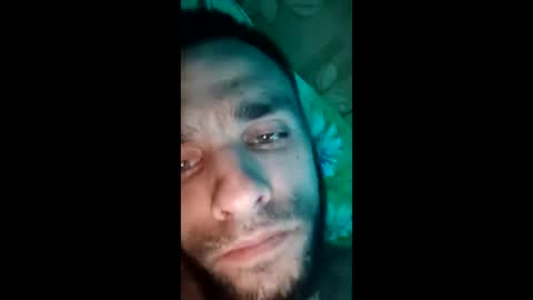 Snapshot of 2mikeek chatting on September 23, 12:32 am 2mikeek online show from September 23, 12:32 am