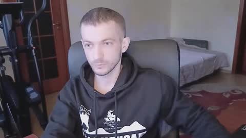 33377alex77333 online show from December 5, 1:07 pm