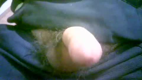 3quin0x7 online show from December 4, 8:07 pm