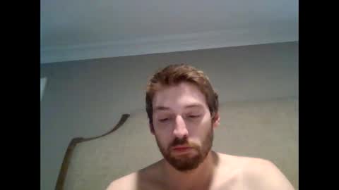 Snapshot of 420sluttsnbutts chatting on October 7, 5:28 pm 420sluttsnbutts online show from October 7, 5:28 pm