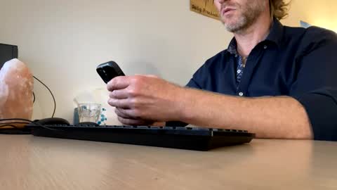 555tony555 online show from April 10, 2:18 am