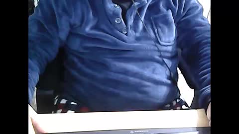 Snapshot of 69desamor chatting on February 23, 6:44 am 69desamor online show from February 23, 6:44 am