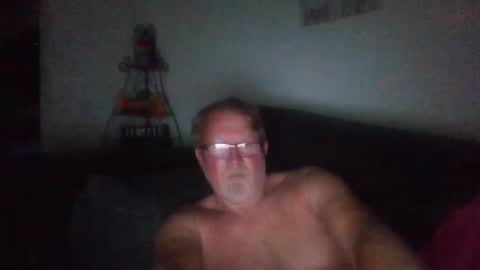 9gecko696969 online show from March 13, 8:22 am