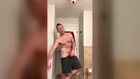 9nchcocknballs online show from February 23, 12:34 am