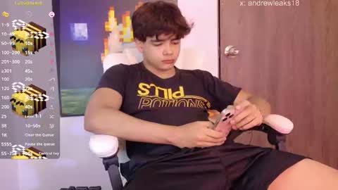 _an_drew18 online show from July 6, 3:58 pm