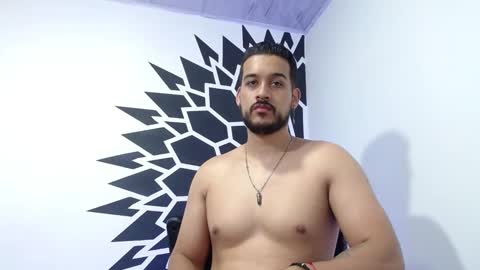 Snapshot of _christopher_dennis_ chatting on January 10, 1:53 am CRIS online show from January 10, 1:53 am