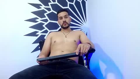Snapshot of _christopher_dennis_ chatting on February 23, 8:20 pm CRIS online show from February 23, 8:20 pm