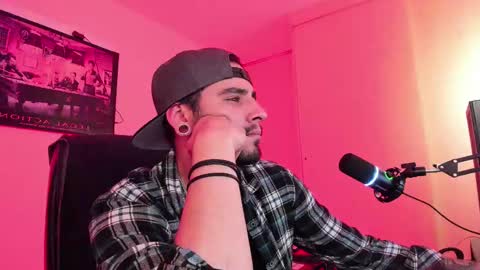 Snapshot of _elon_coxx_ chatting on February 22, 1:55 am - online show from February 22, 1:55 am