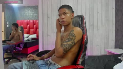 _erick_j online show from March 3, 8:05 pm