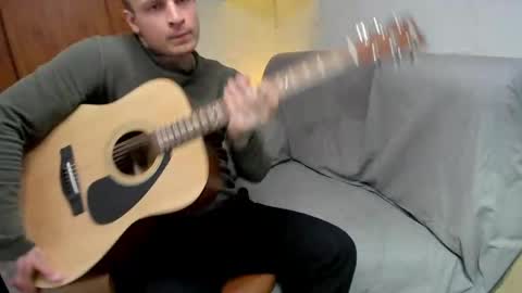 Layne online show from April 5, 3:52 pm