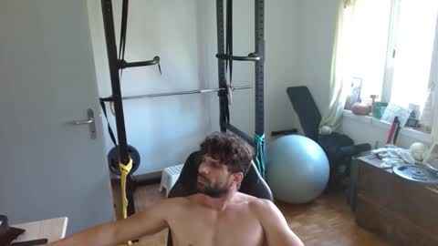 BENJI online show from May 7, 3:34 pm