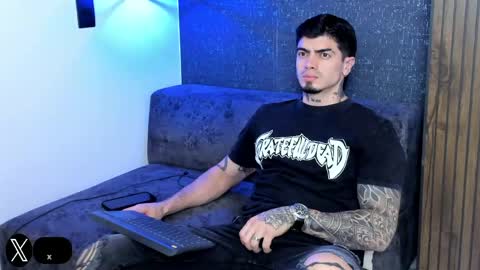 _mrcock_ online show from May 18, 4:07 am