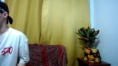 _skyleer_ online show from October 26, 10:56 pm