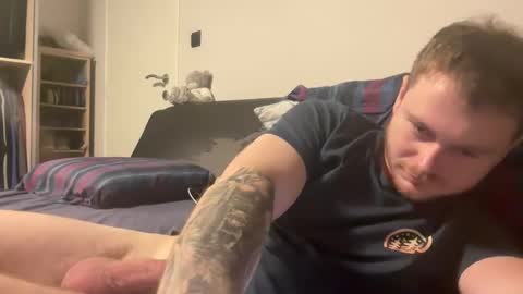 _stevie___ online show from November 30, 1:13 pm