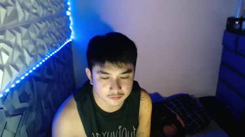 _superhotlatino_ online show from June 12, 8:34 am