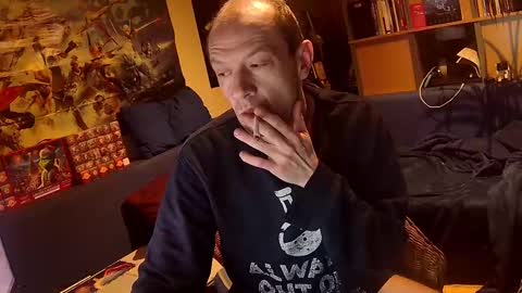 Sven online show from December 15, 3:14 am