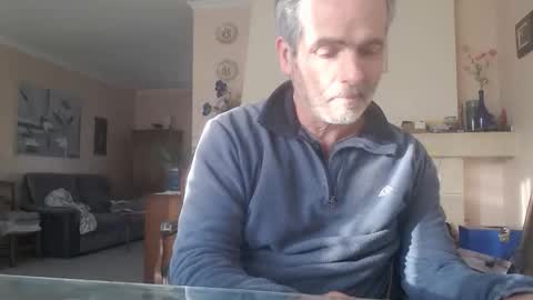 Aalex1717 online show from December 18, 2:57 pm