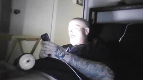 Snapshot of aarmun37 chatting on December 12, 2:26 am aarmun37 online show from December 12, 2:26 am