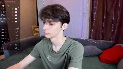 Aaron Bang online show from June 29, 9:48 pm