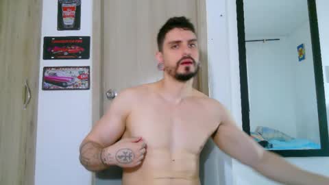 Aaron kwok online show from April 16, 10:56 pm