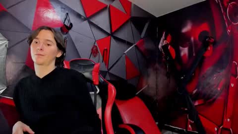 Aaron online show from December 15, 12:29 am