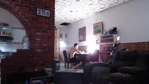 aaron_smitt online show from January 12, 5:06 pm