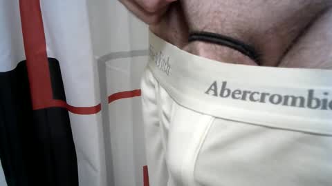 AbercrombieGuy22 online show from October 27, 4:15 am