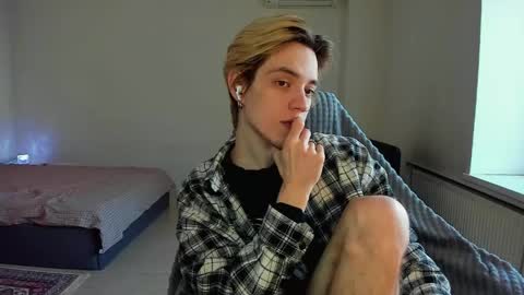 Nick online show from April 16, 5:51 am