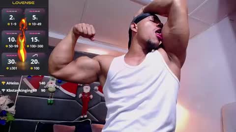 Adam online show from December 4, 3:41 pm