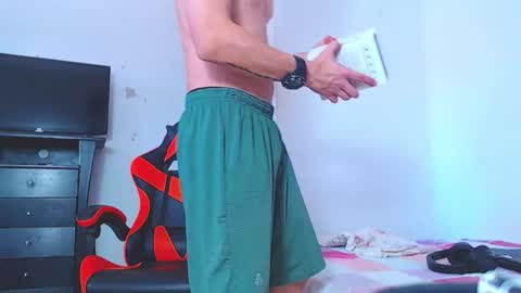 adam hot11 online show from December 21, 9:01 pm