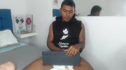 adam_morgan2 online show from November 12, 4:51 am