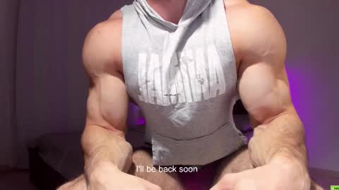 Snapshot of adam_muscle_ chatting on October 19, 1:03 pm Adam online show from October 19, 1:03 pm