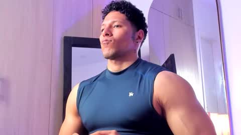 adambrocs1 online show from November 15, 3:19 am