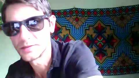 addonisse online show from December 20, 8:54 am