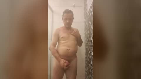adriano477636 online show from August 5, 3:33 am